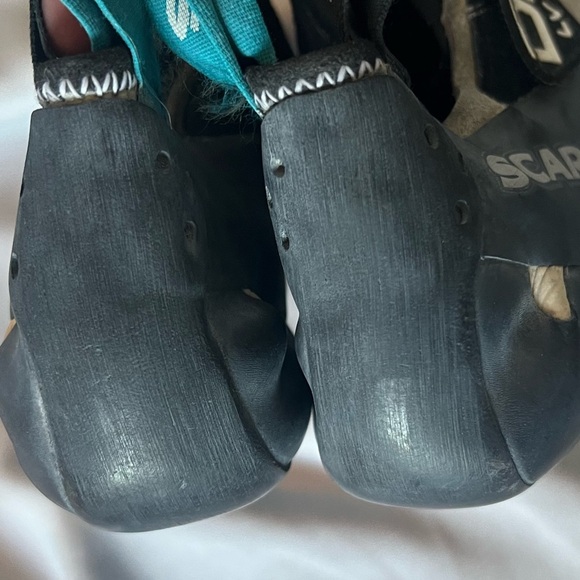 Scarpa Black and Gray Climbing Shoes main image 7